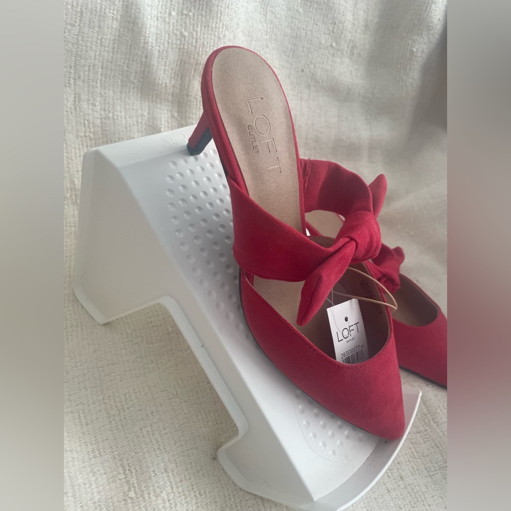 LOFT | Red Heels